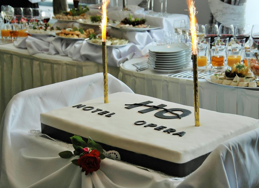 Hotel Opera Tarnowskie Góry Dış mekan fotoğraf